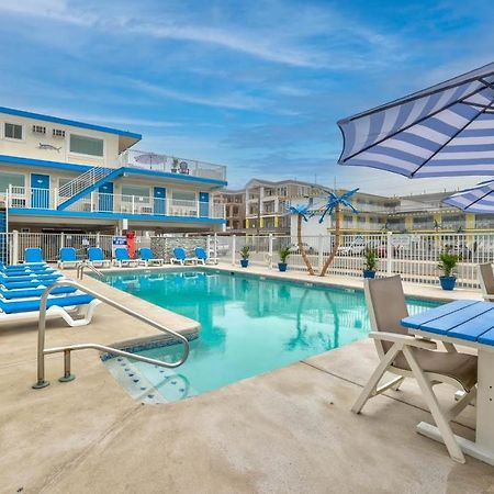 The Blue Marlin Resort ワイルドウッド・クレスト エクステリア 写真