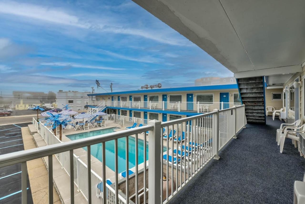 The Blue Marlin Resort ワイルドウッド・クレスト エクステリア 写真